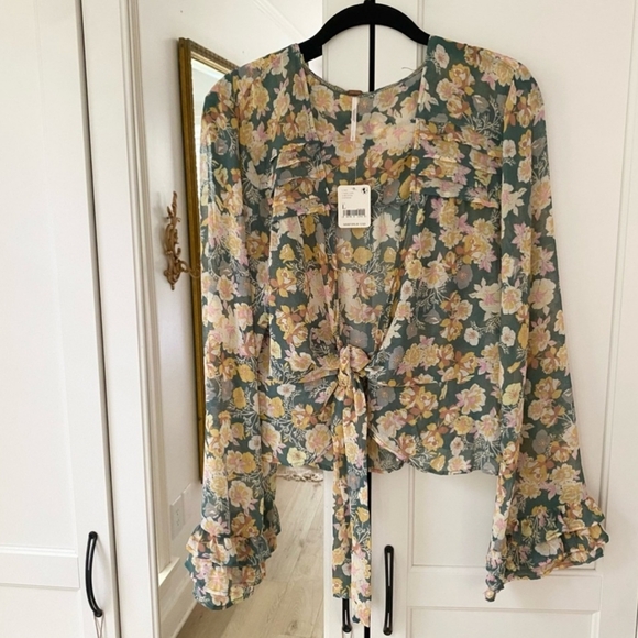 FREE PEOPLE x REVOLVE Maybel Happy Combo Ruffled Tie Front Chiffon Top NWT - Picture 9 of 13